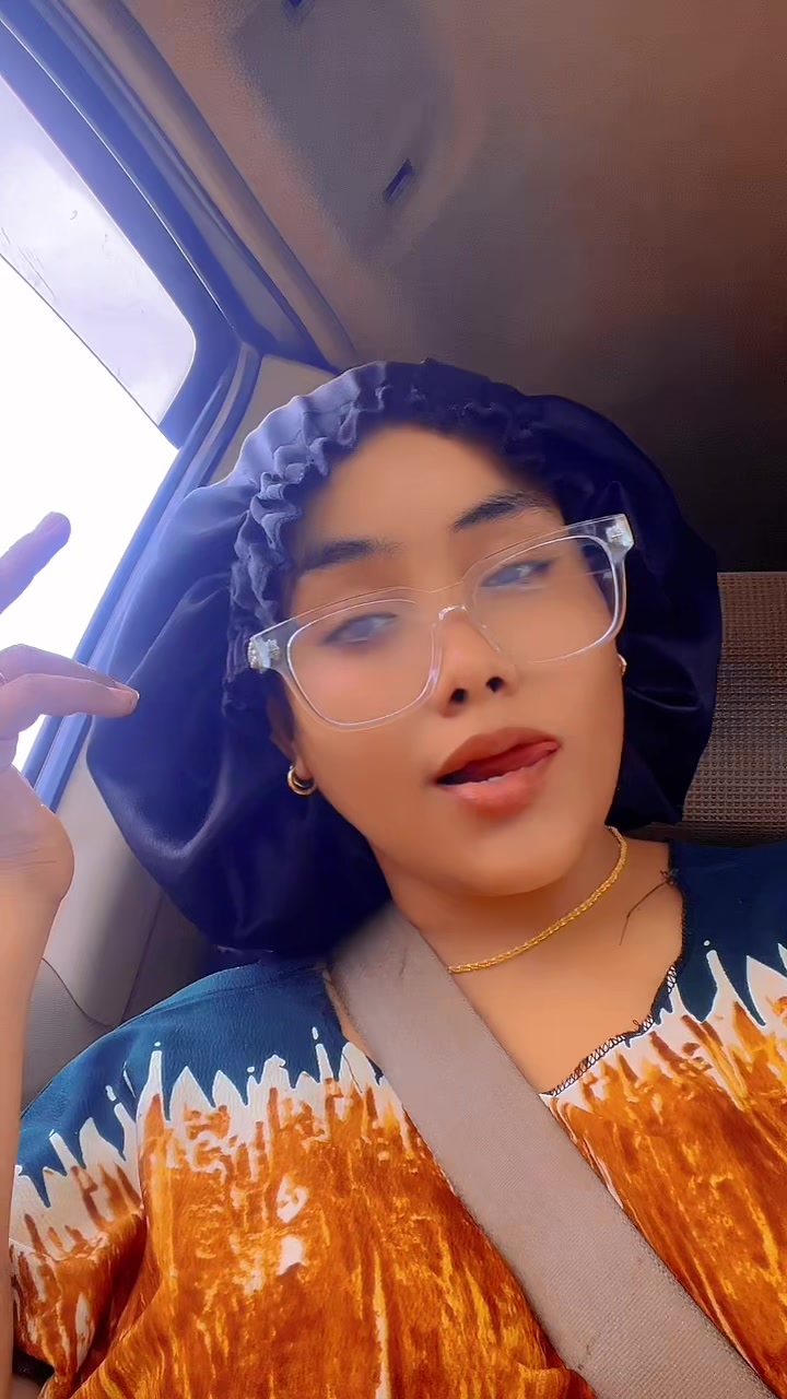 @Kichuna❤️🦋