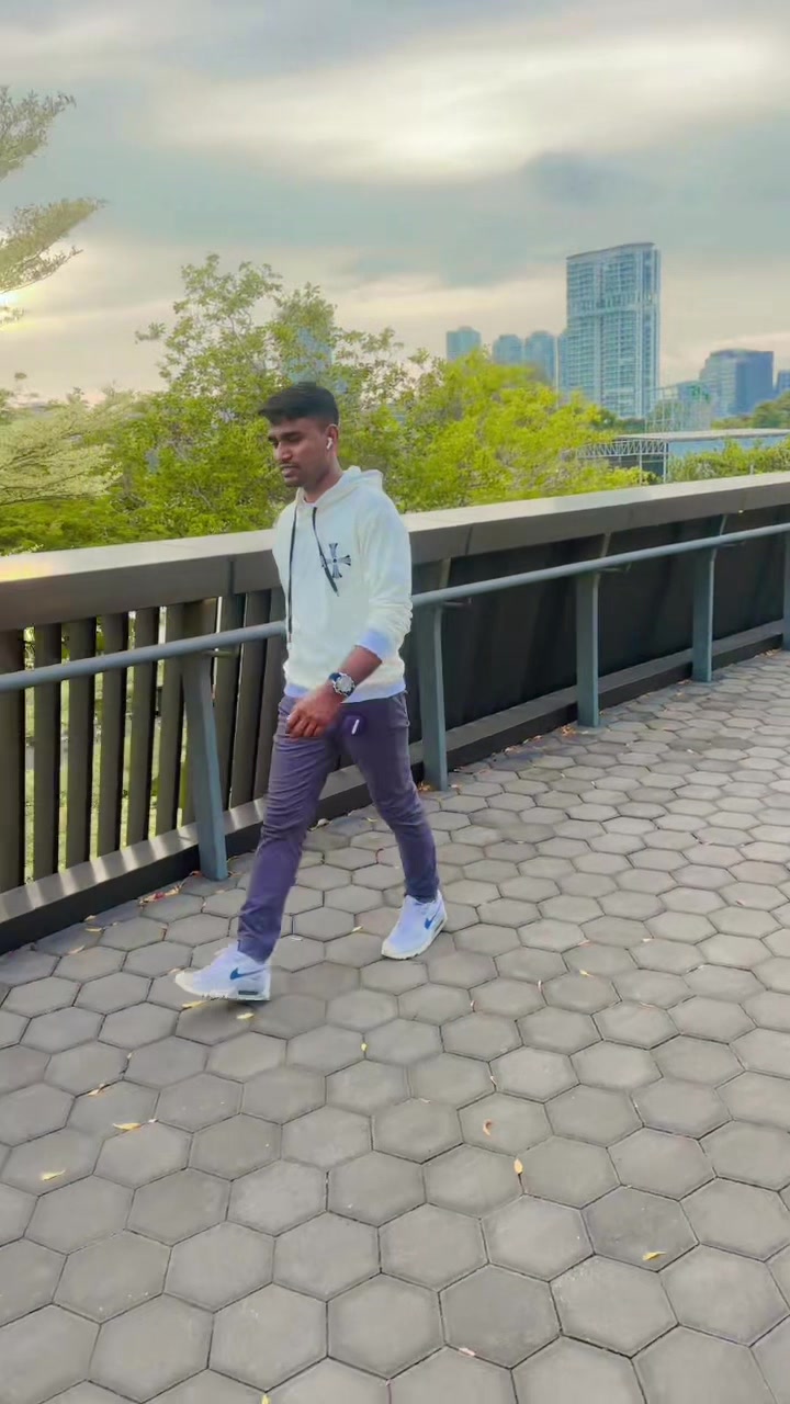 @🦋𝕽𝖆𝖏𝖎𝒃 🇸🇬