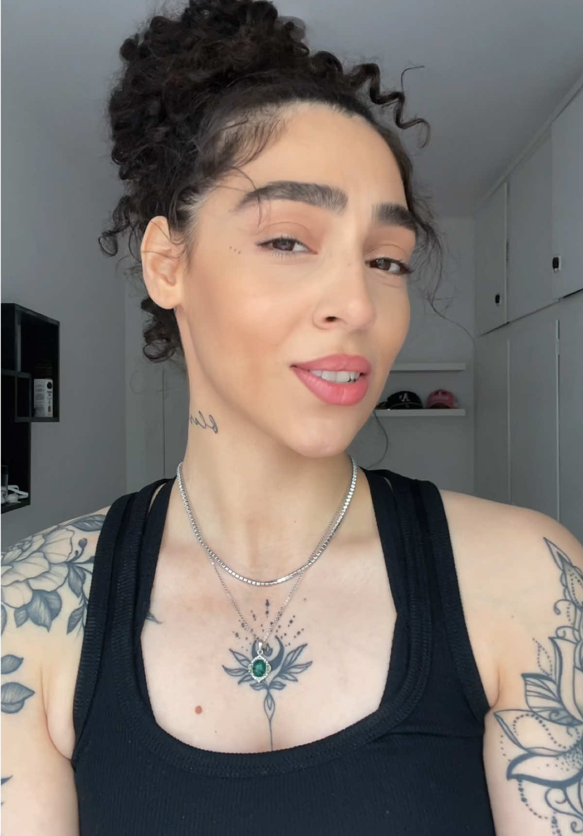@aleynalolani