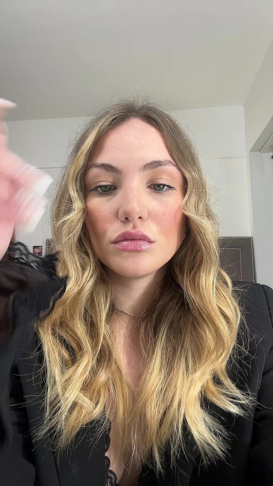 @Agostinaron