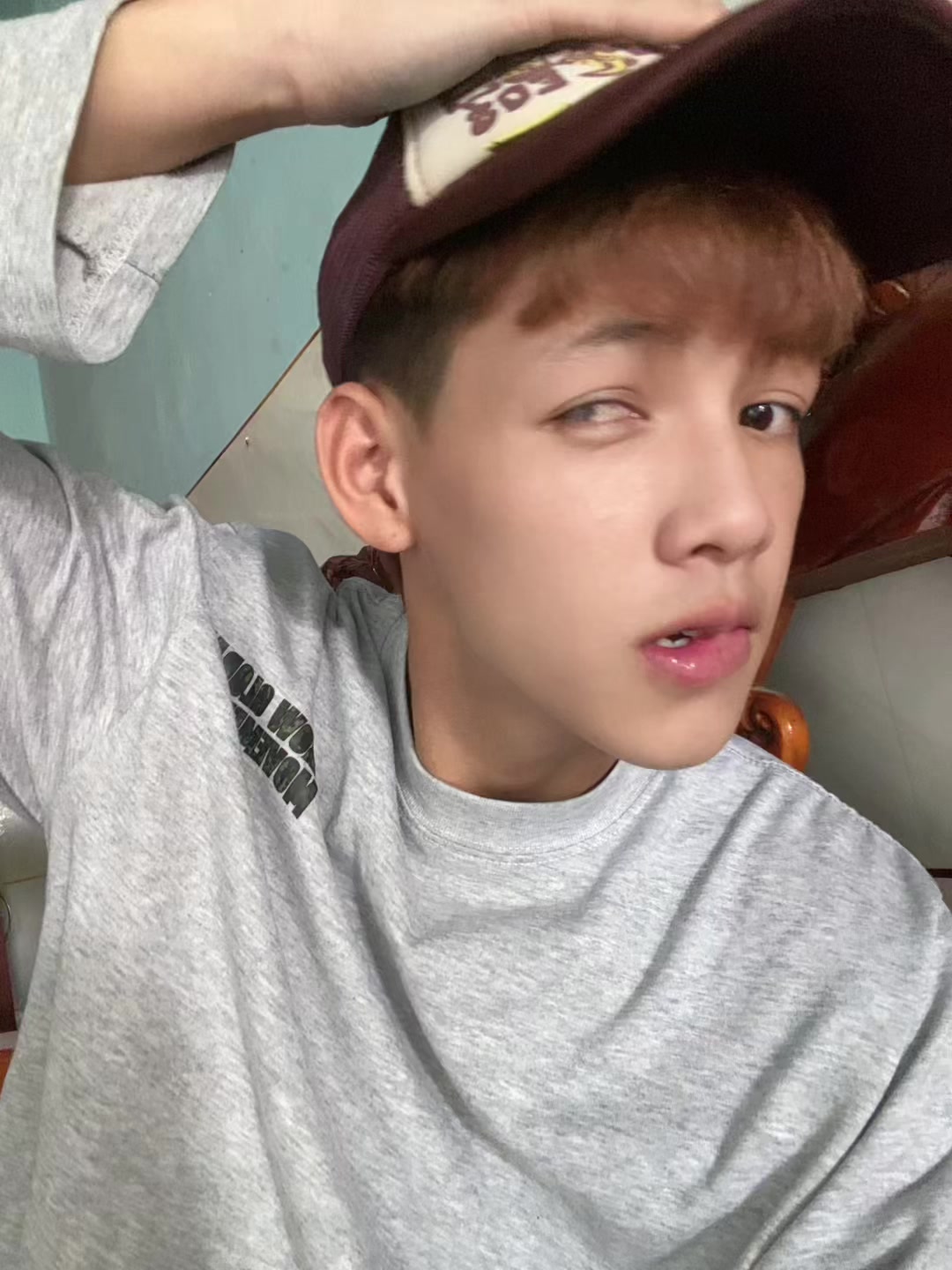@Ng Ho&agrave;ng D. Bảo.
