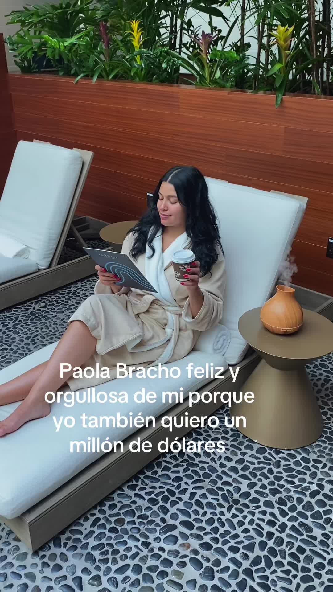 @👑ANA PAULA 👑Miami Influencer