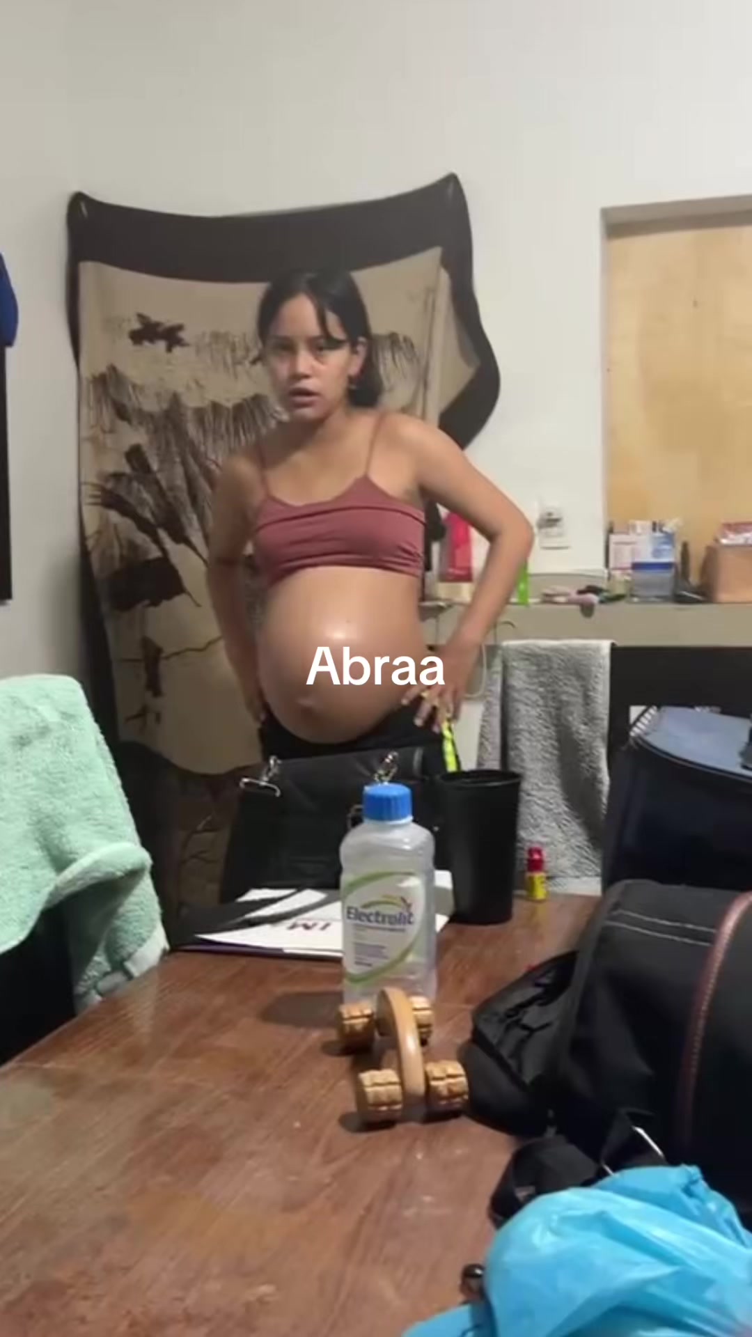 @Perlaarevalo2002