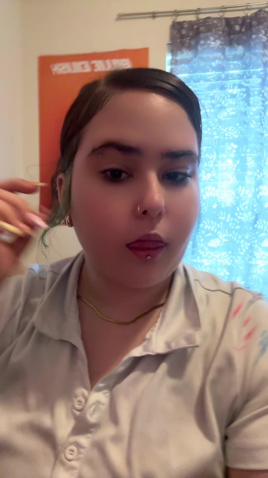 @maddie👩🏼&zwj;🦲