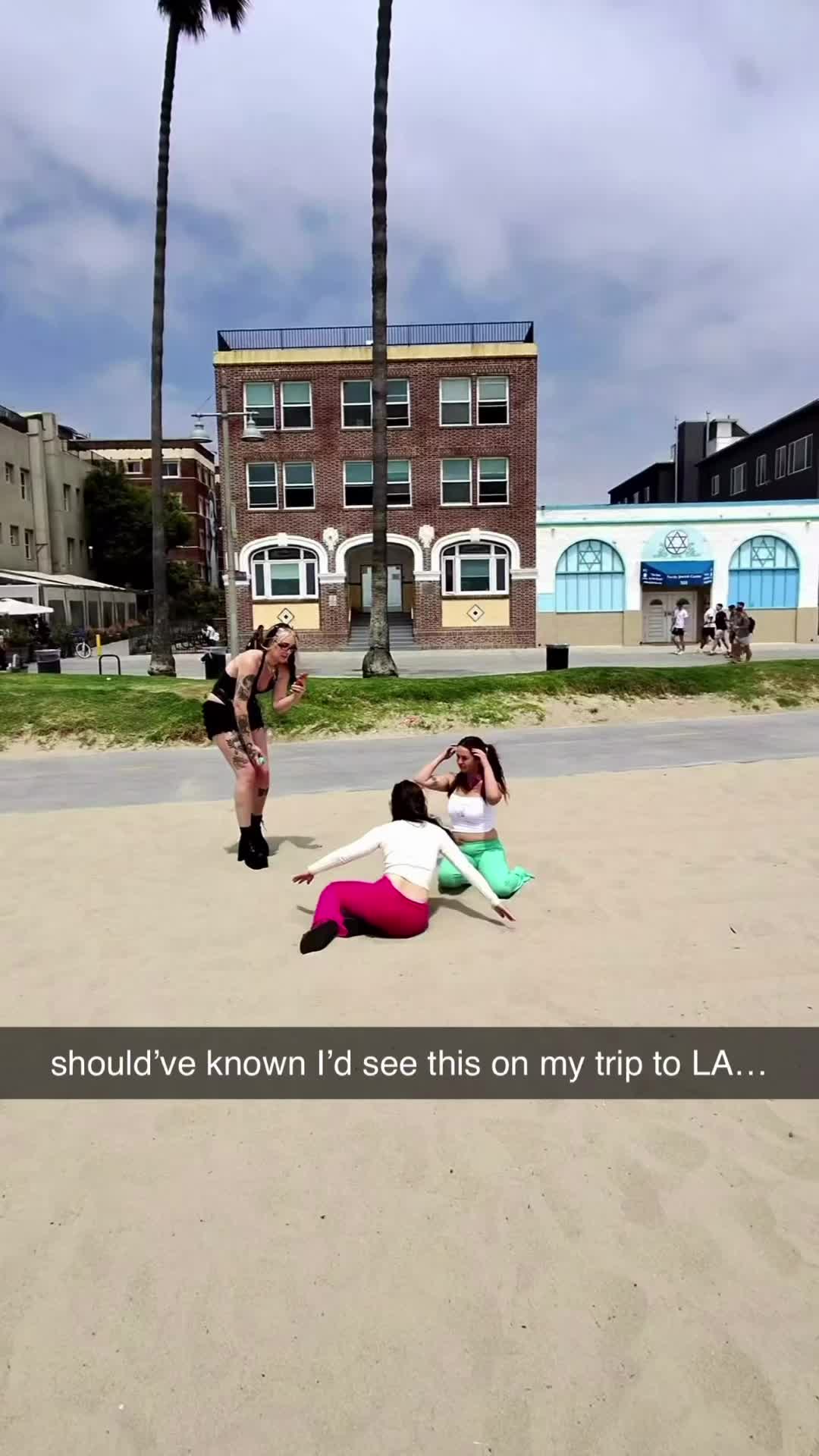 @laurelhoneyyy