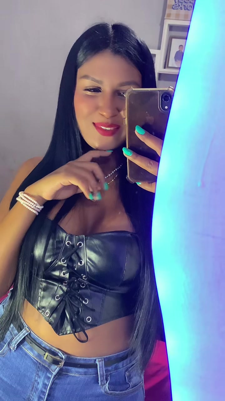 @Ariadna🤎