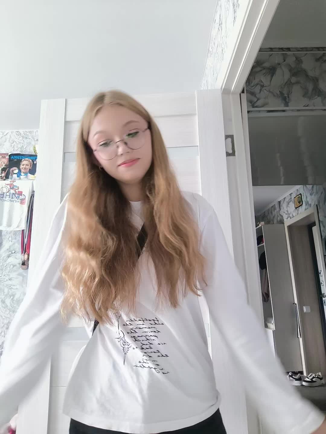 @Ксенька🫶