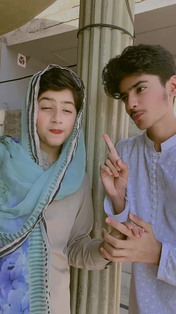 @CHOTY MIAN BADY MIAN