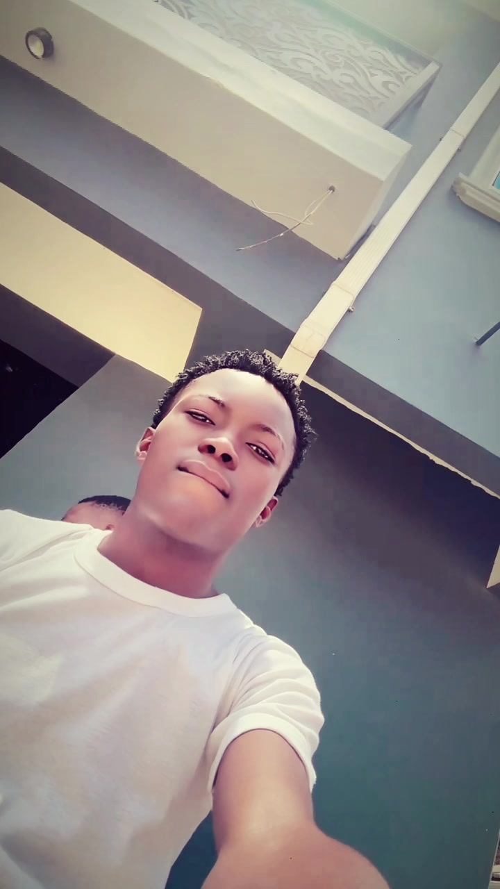 @AYINDE💐💳