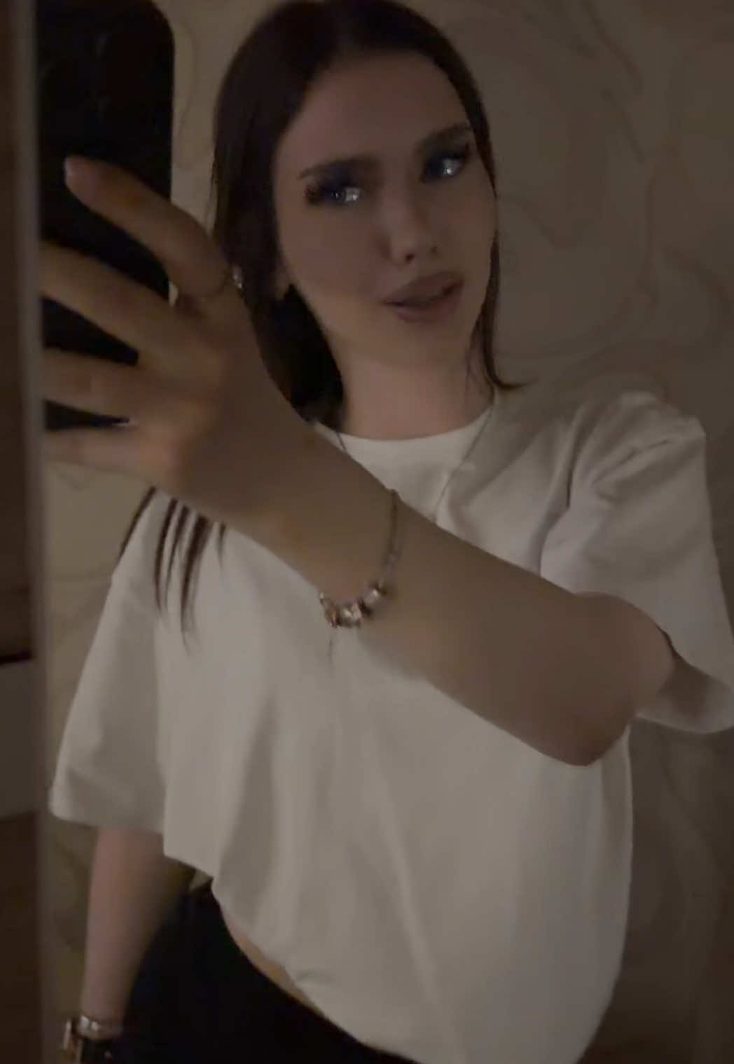 @nikaaa01