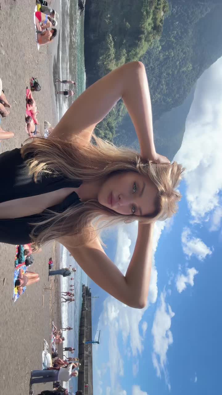 @adelinafien