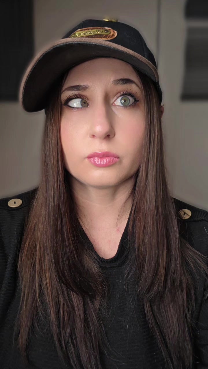 @Nadia Bratk&eacute;