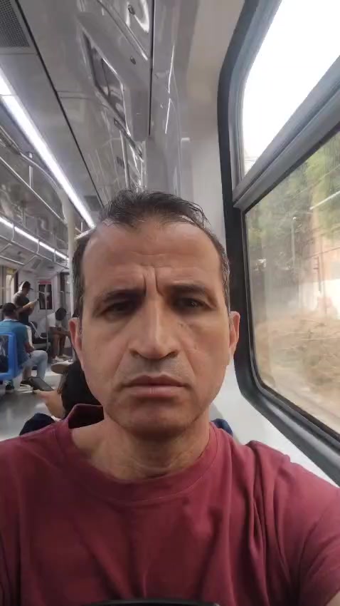 @Demi