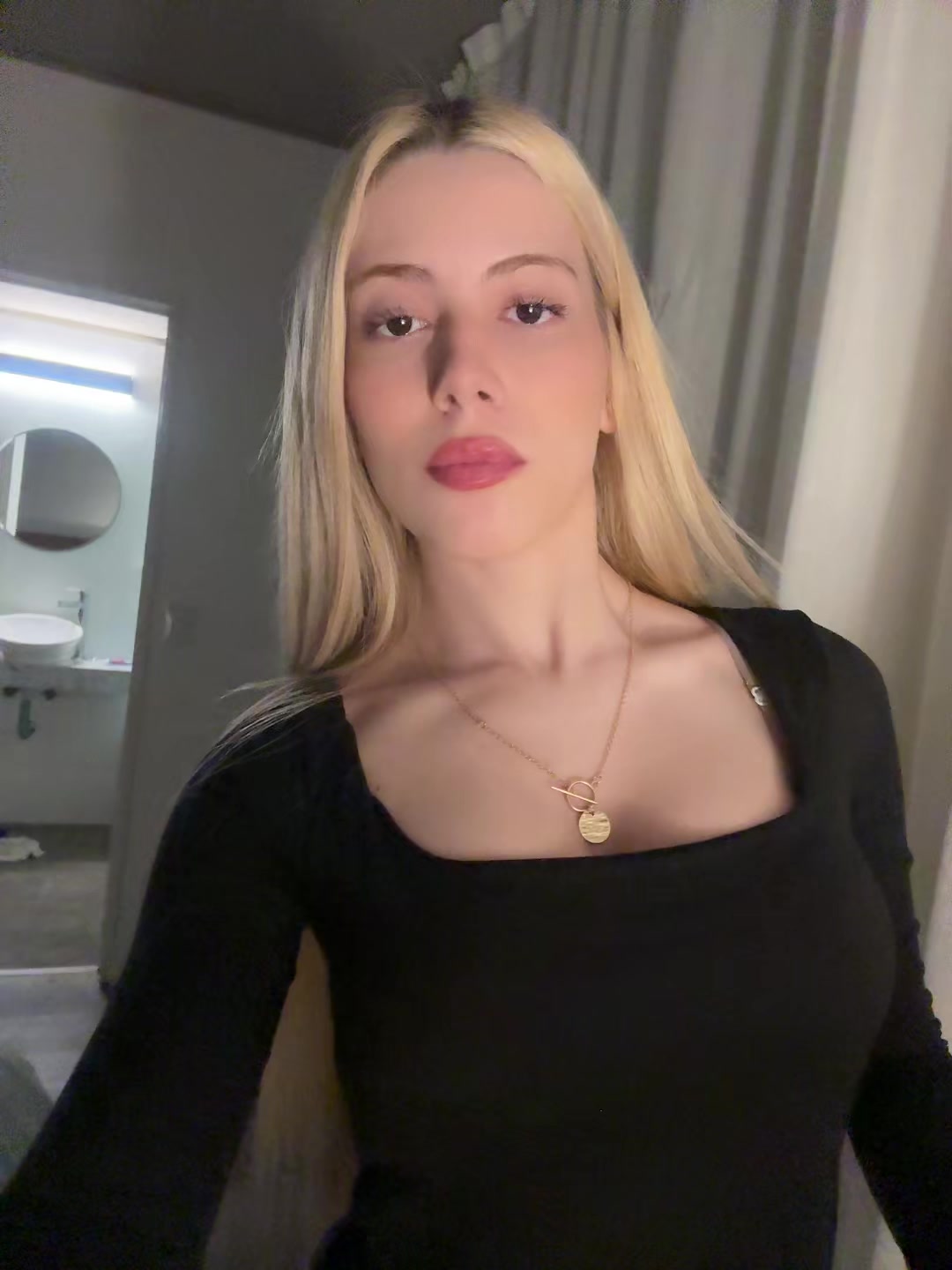 @zahira__seoane