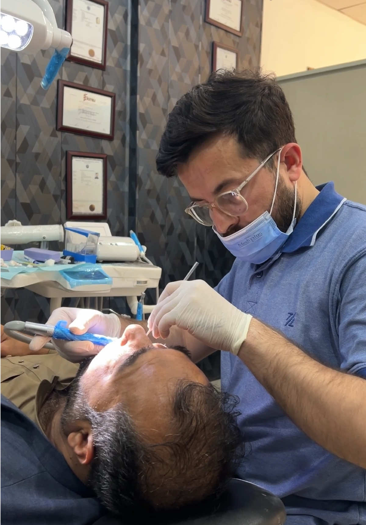@Smile Dental Studio