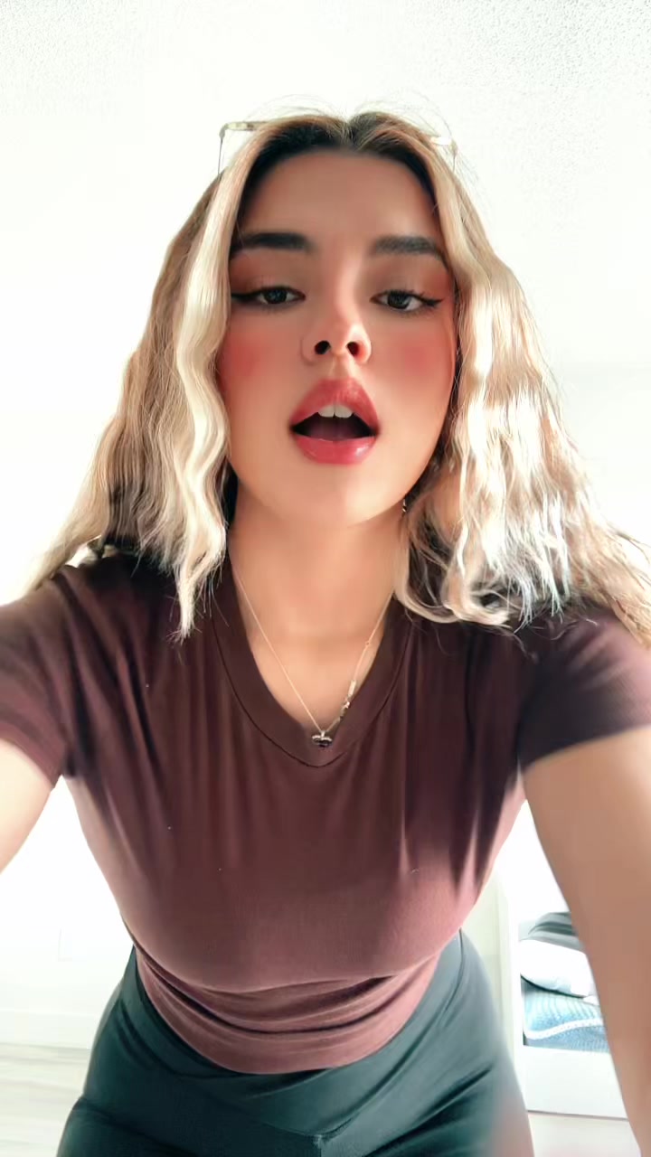 @Atenaa💕💕