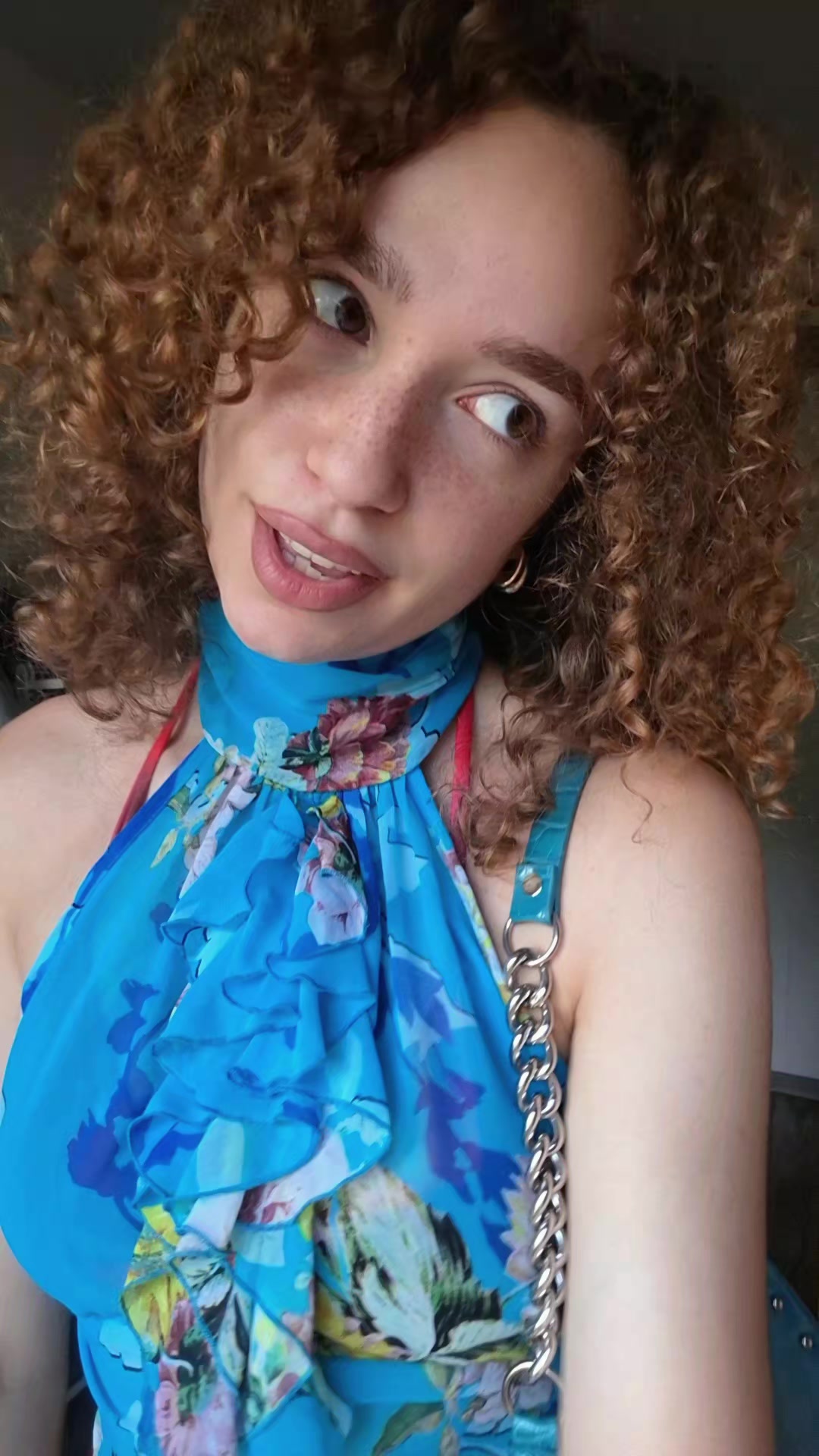 @curlyy_na