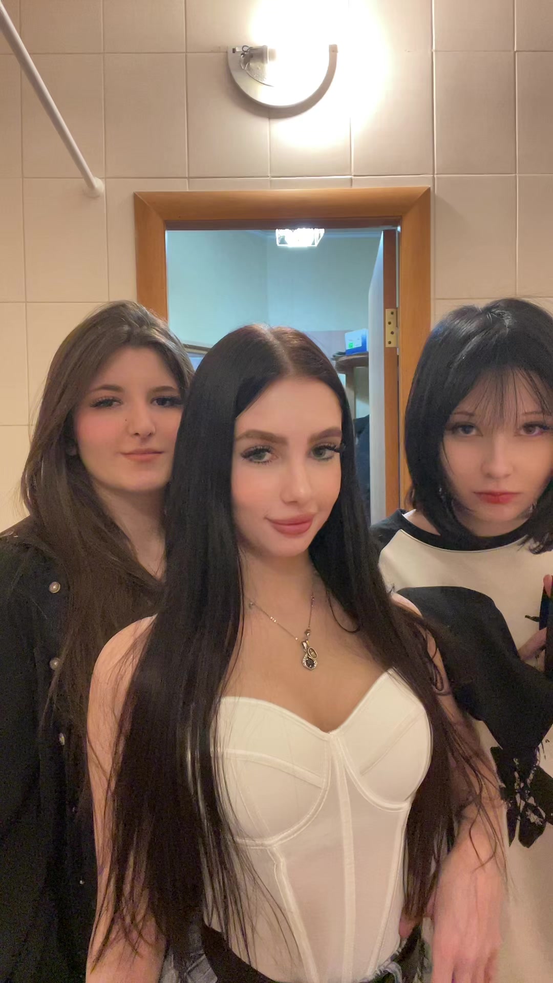 @Irina._.five