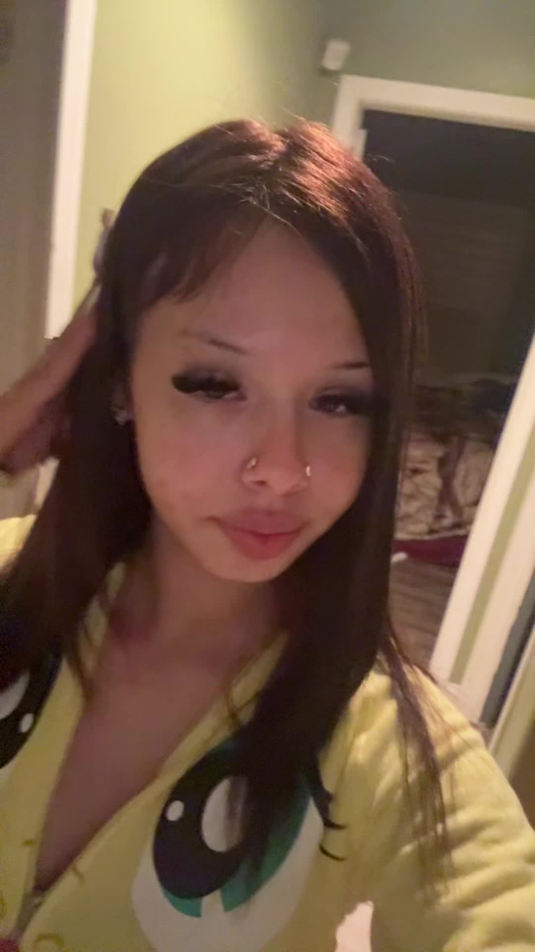 @⃟