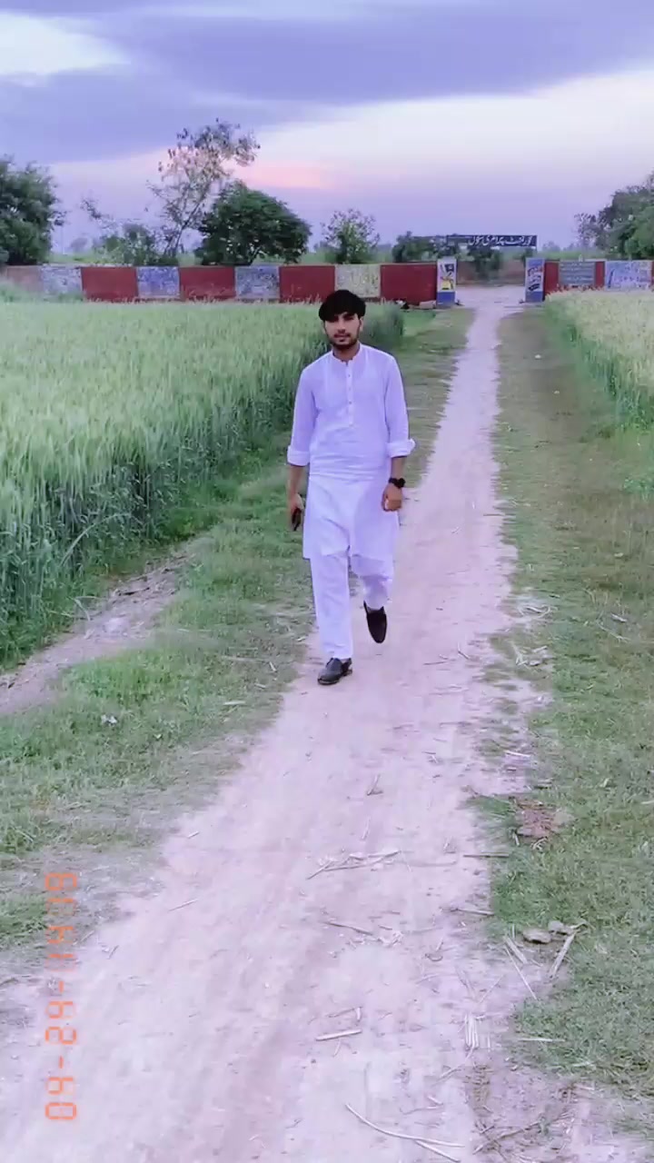 @ULFATMQSOOD🇵🇰