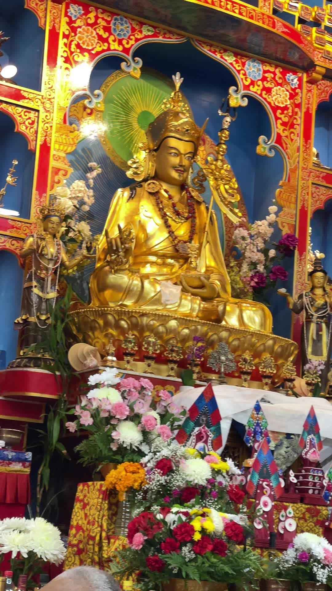 @Guru 🧿 ✨🪷MaNdArAvA 🦄🍀