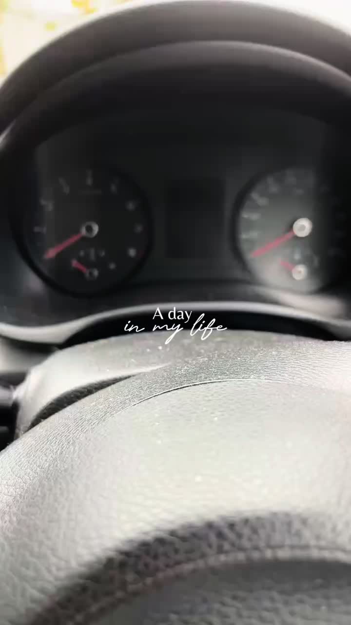 @chronicallysazza