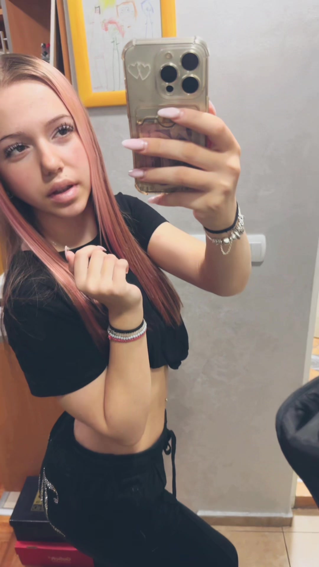 @user1364749252