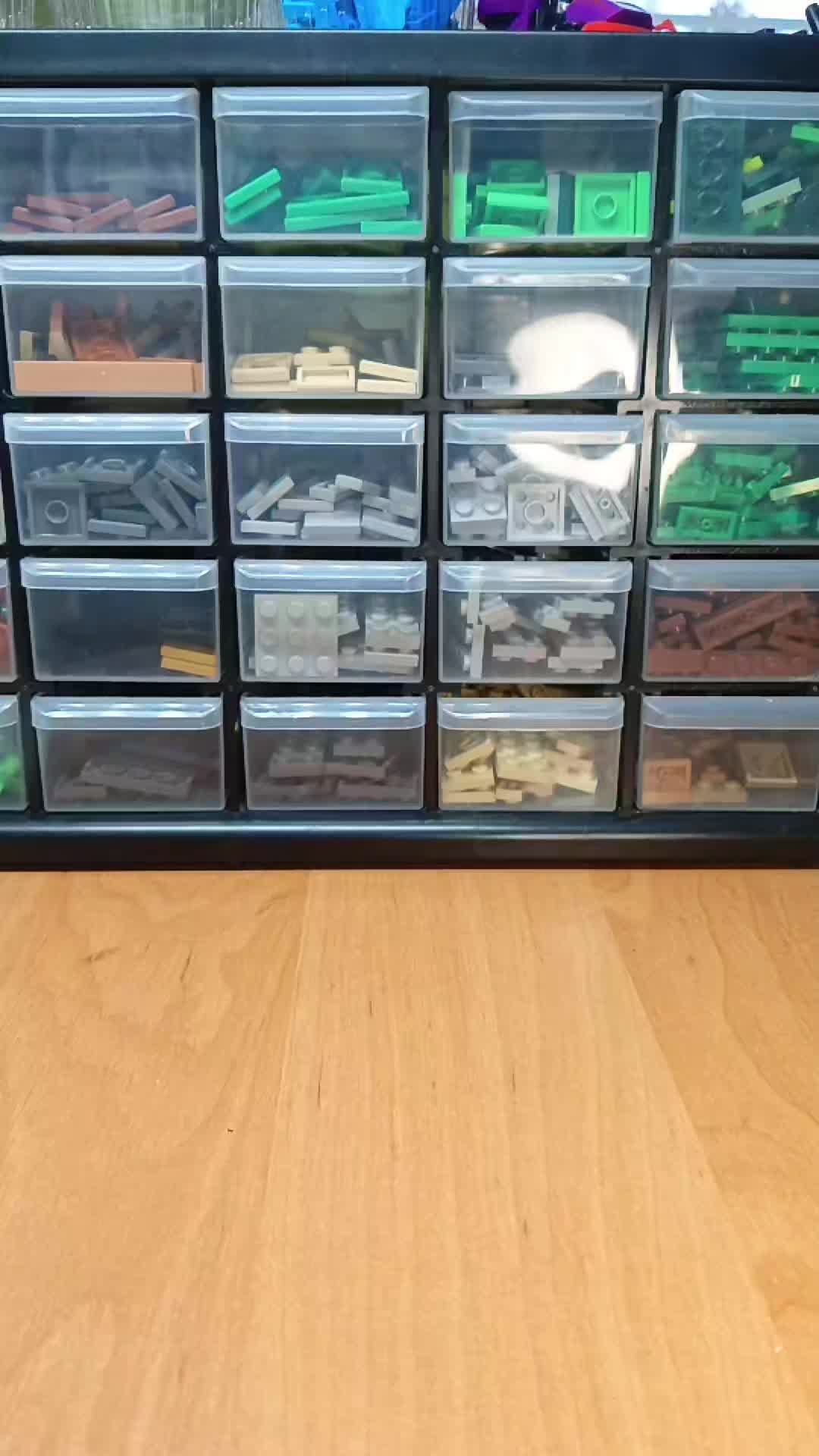 @Brick_art