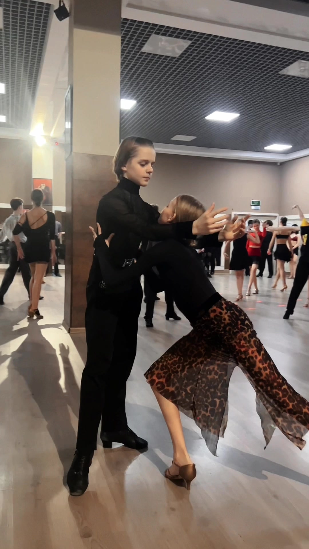 @Stephanie_dance_official