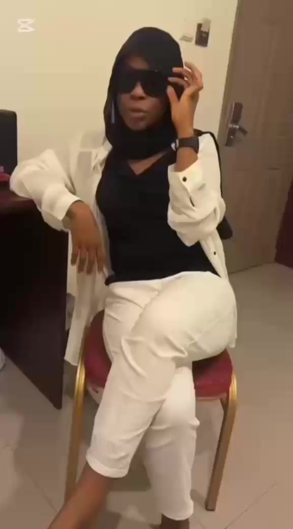 @Queen fatiya fmf