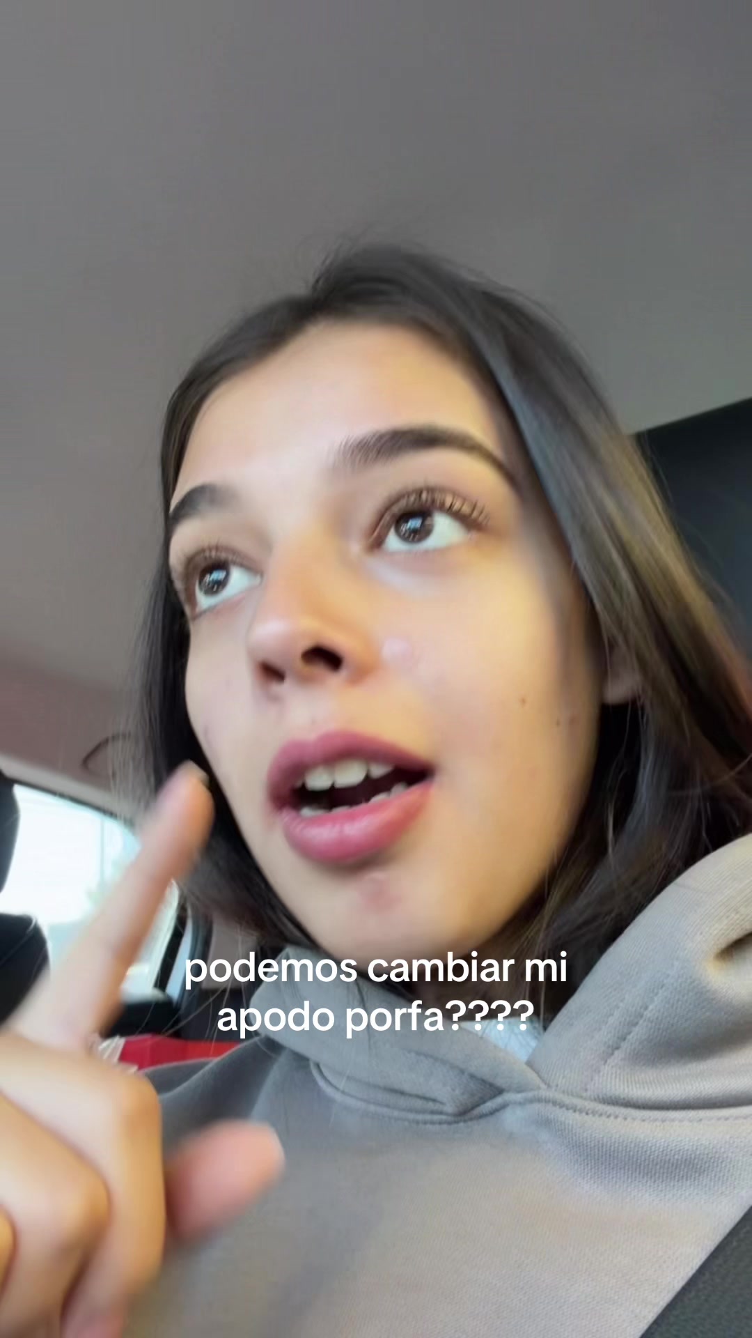 @Larissa María