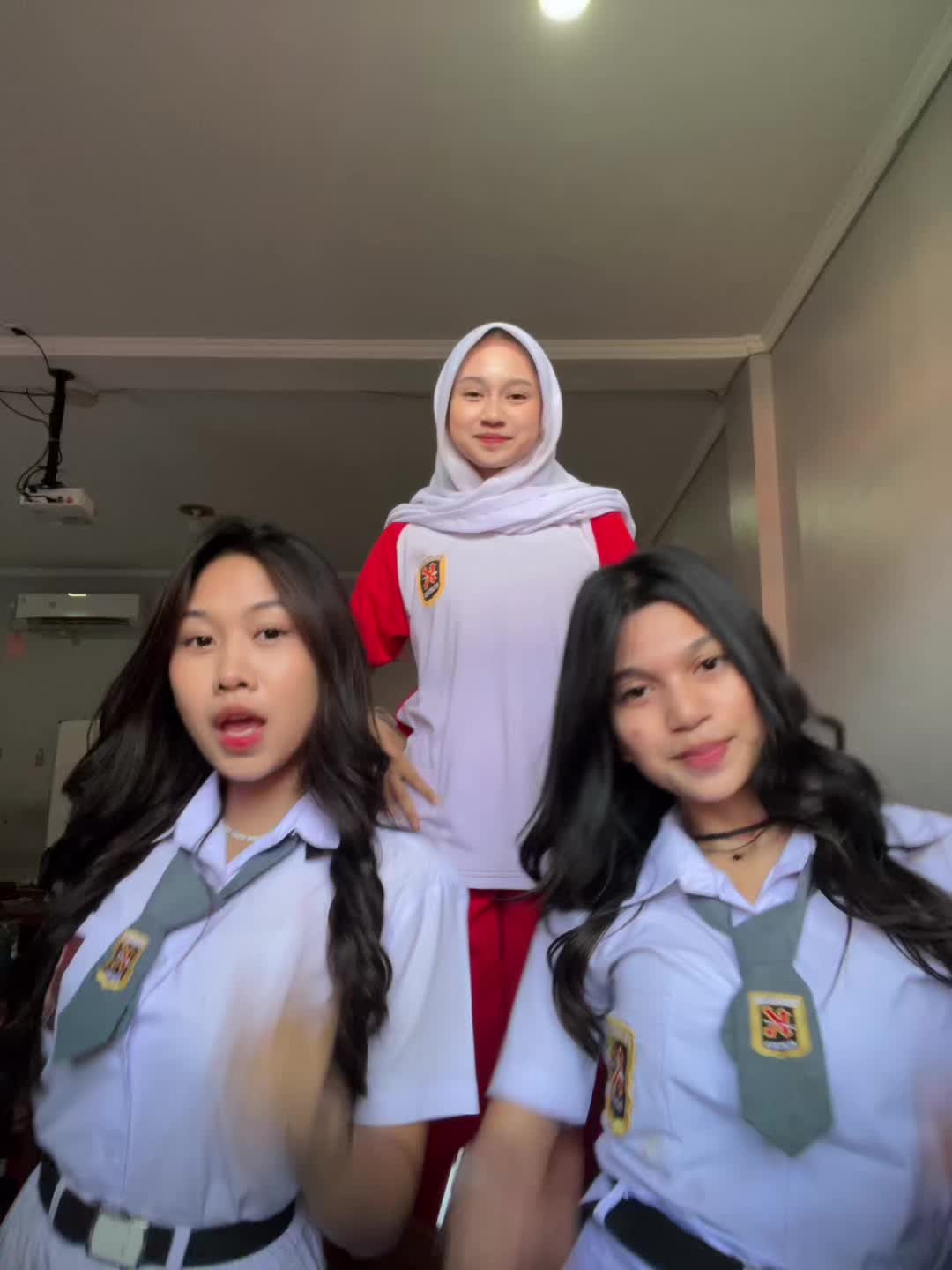 @ayira