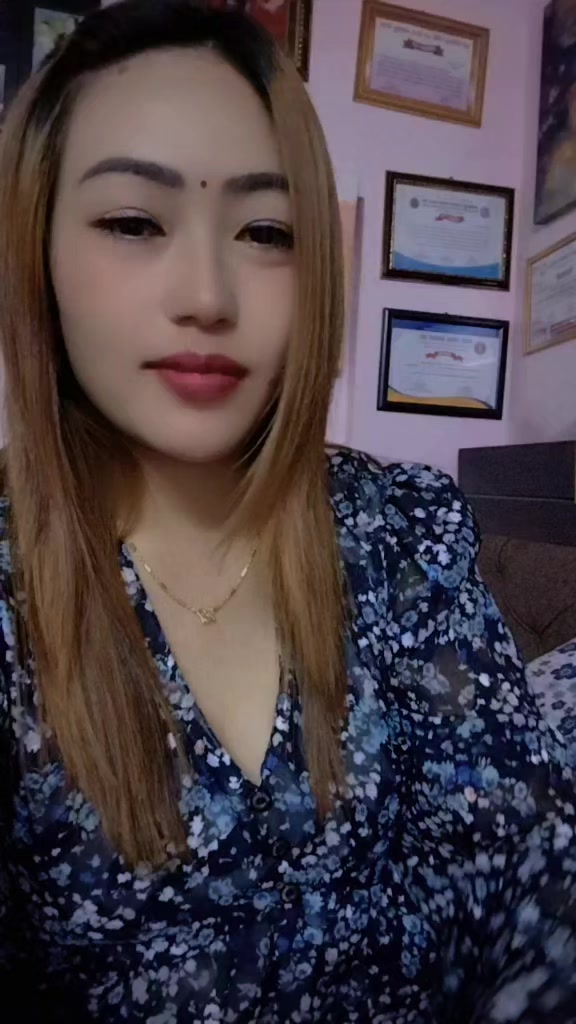 @बसन्ती(aprilgirl)