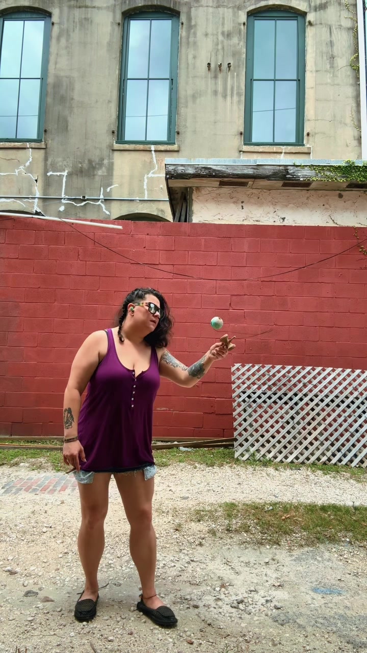 @Tina