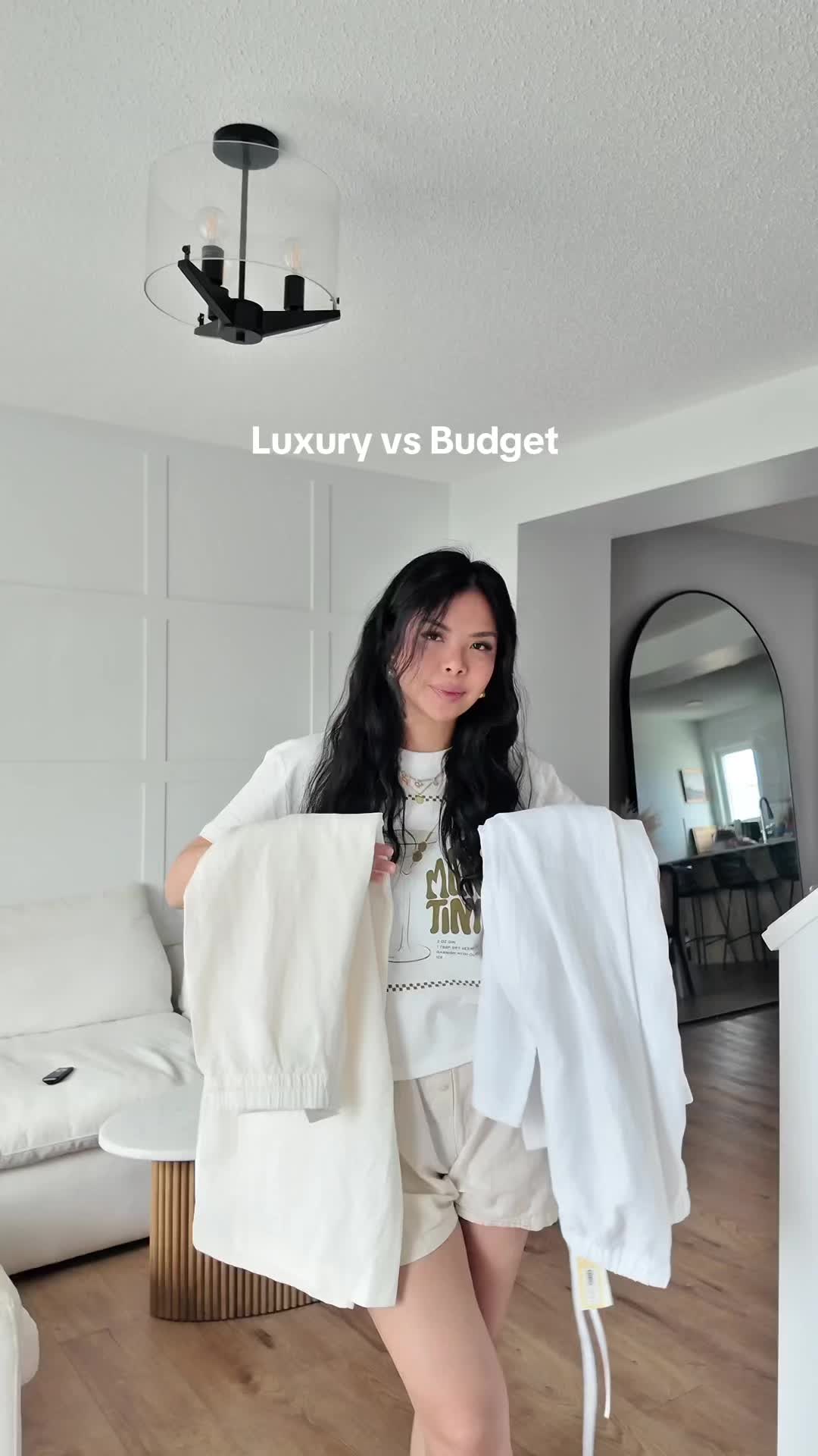 @Ana ~ YEG Content Creator