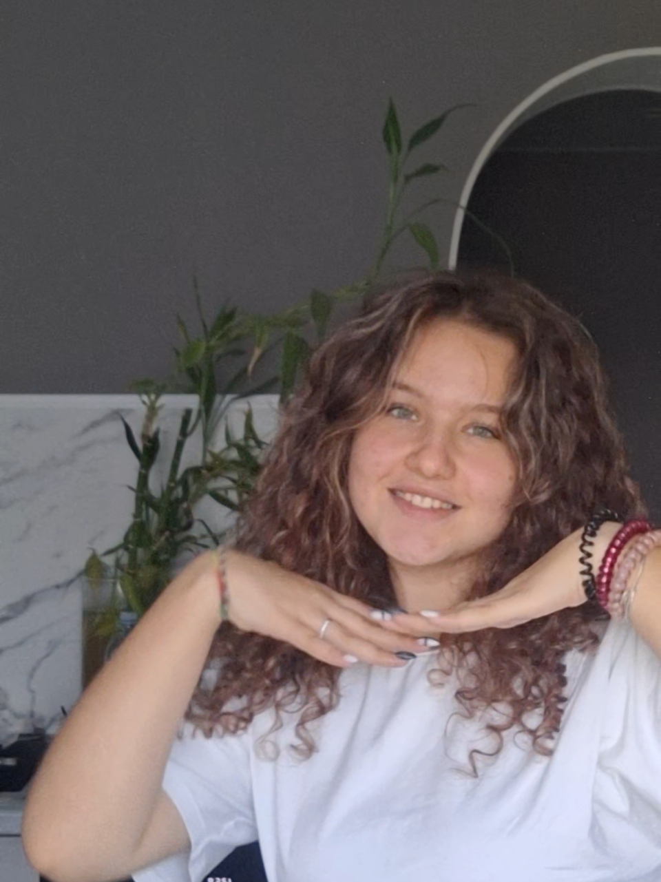 @твар