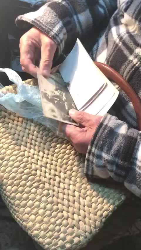 @Leaa23