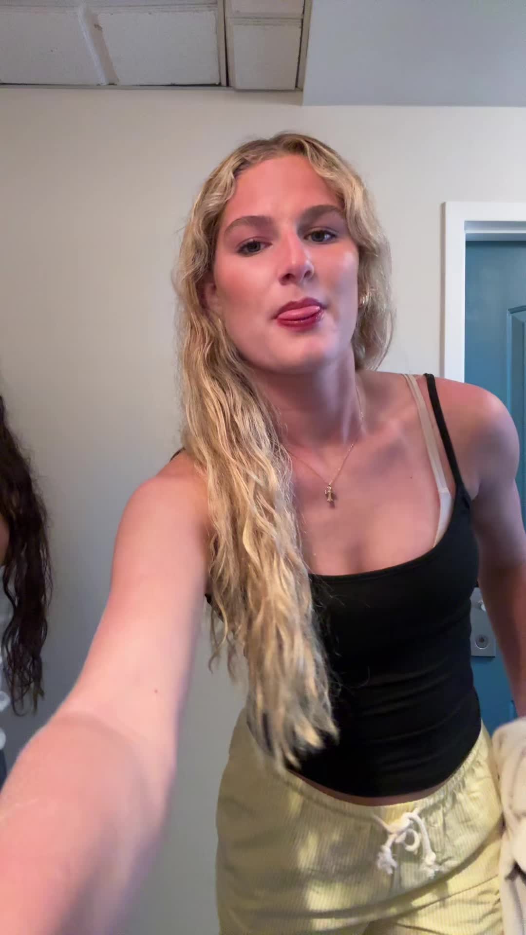 @lalover0475