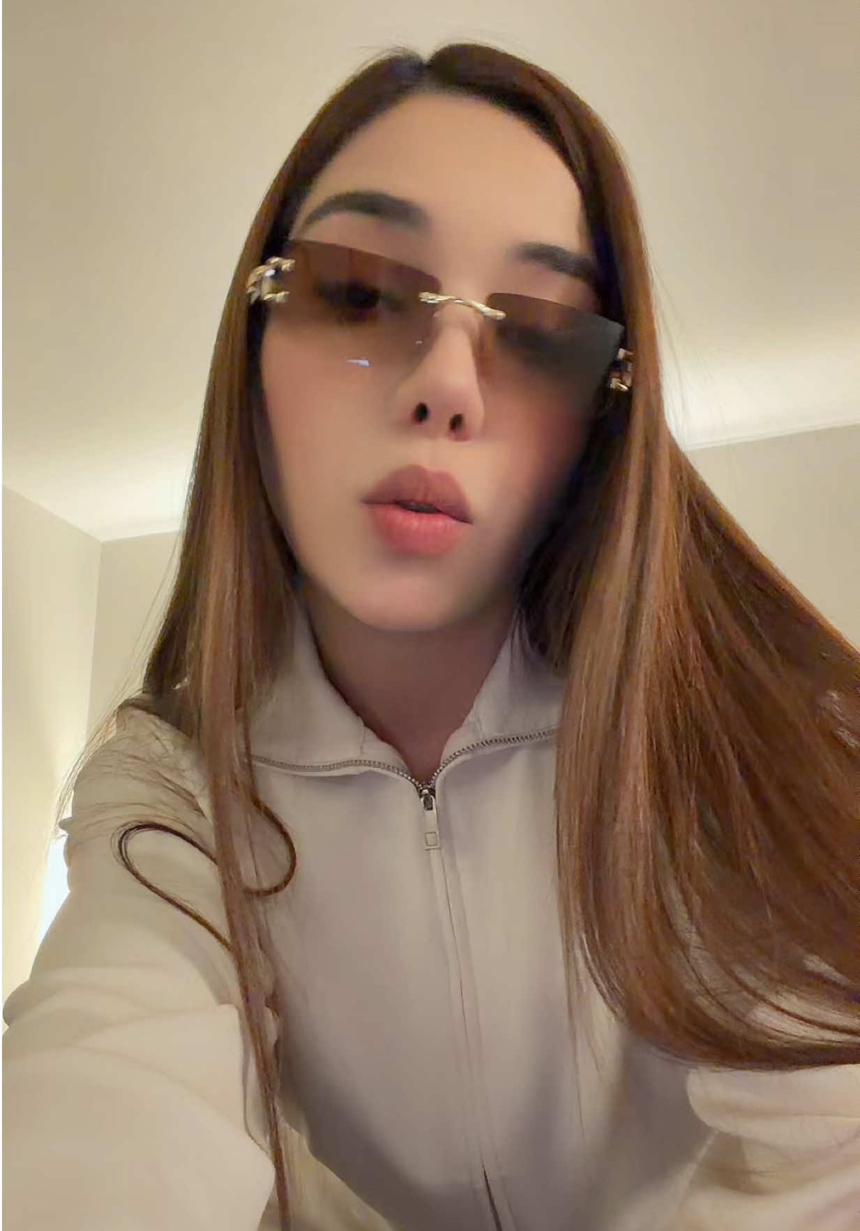 @valeria.vor