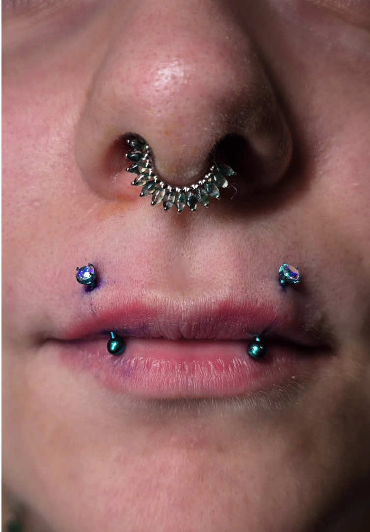 @Minerva Piercing Lyon
