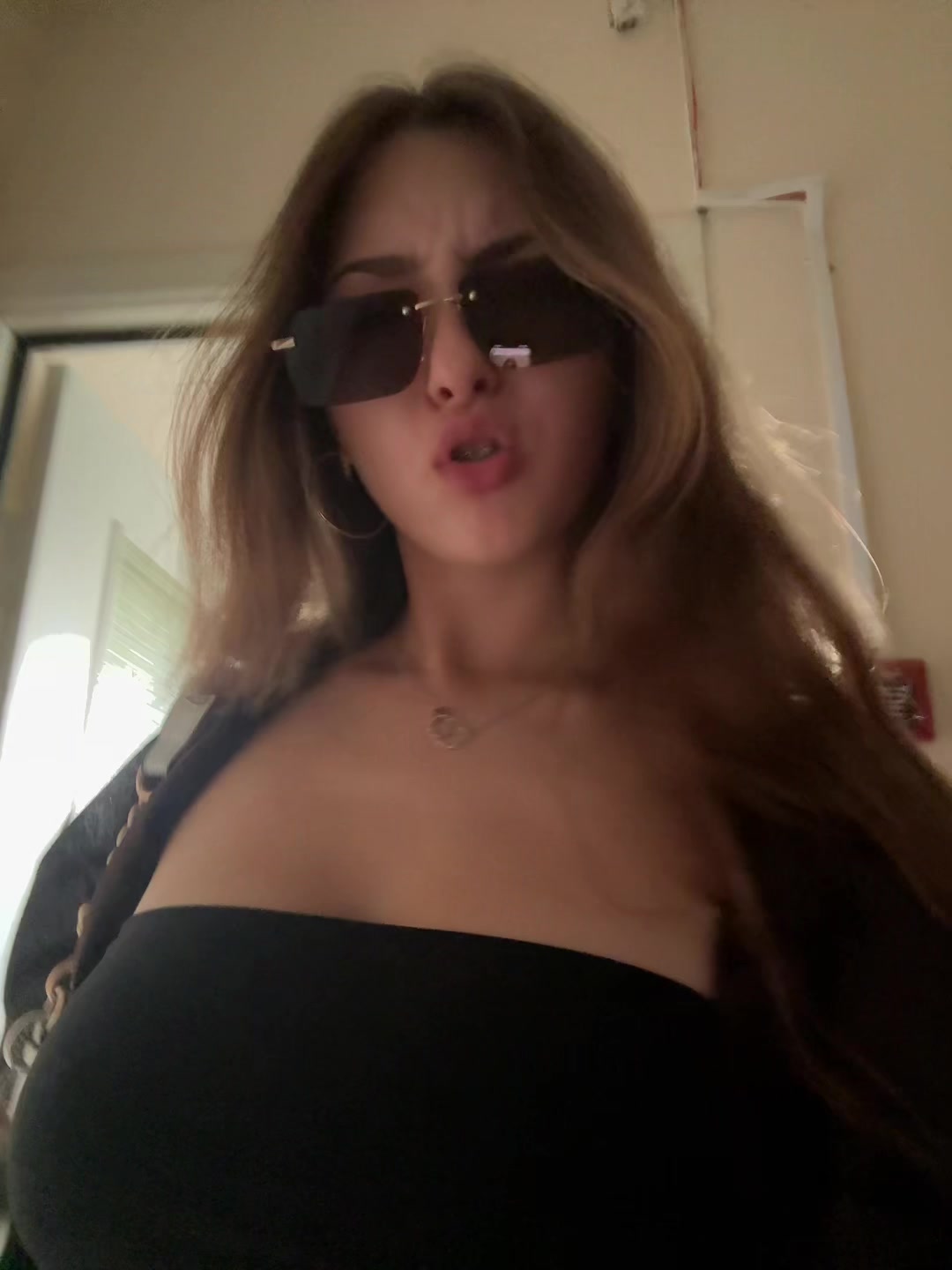 @user77070352332