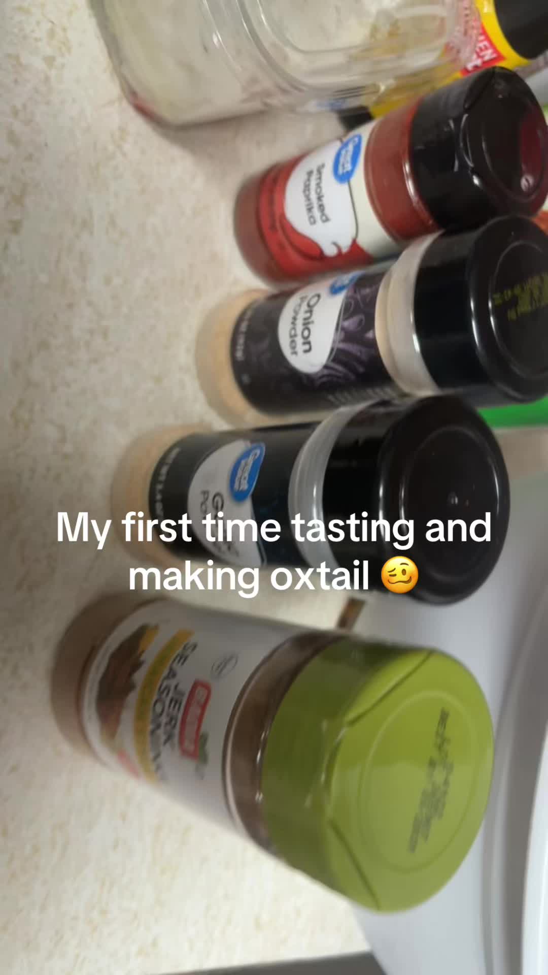 @caseyellis695