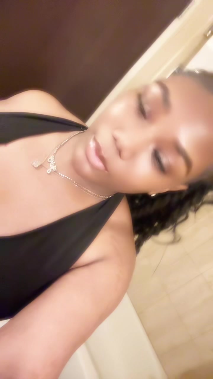 @m.
