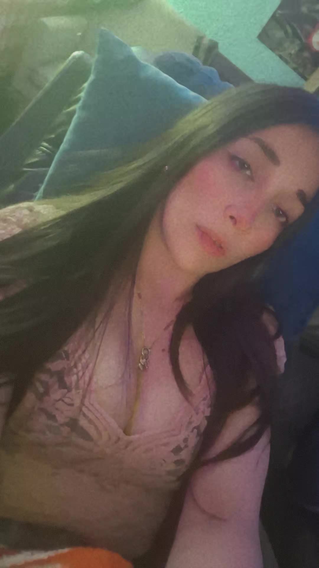 @Duva Valerino