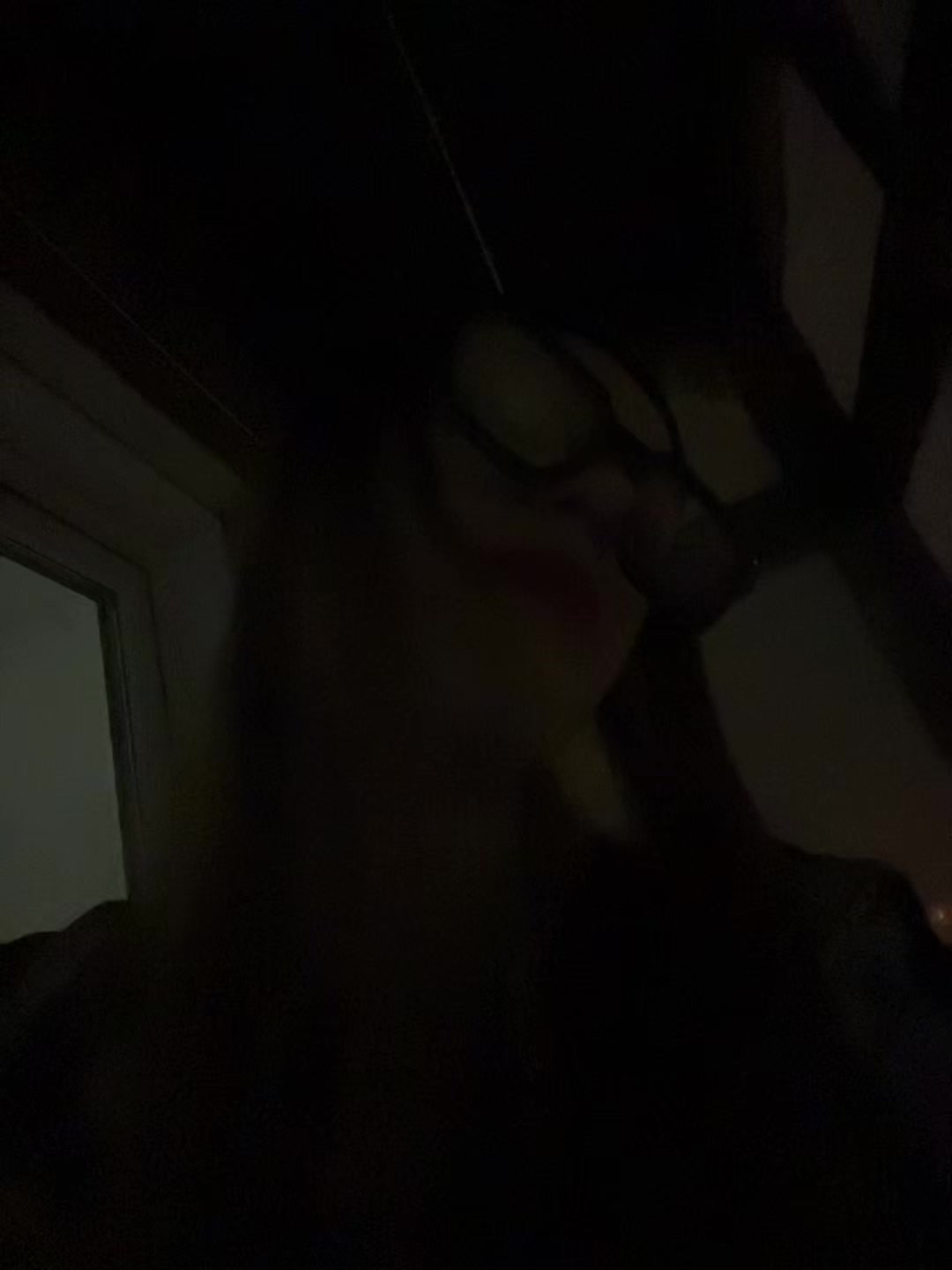 @🤓