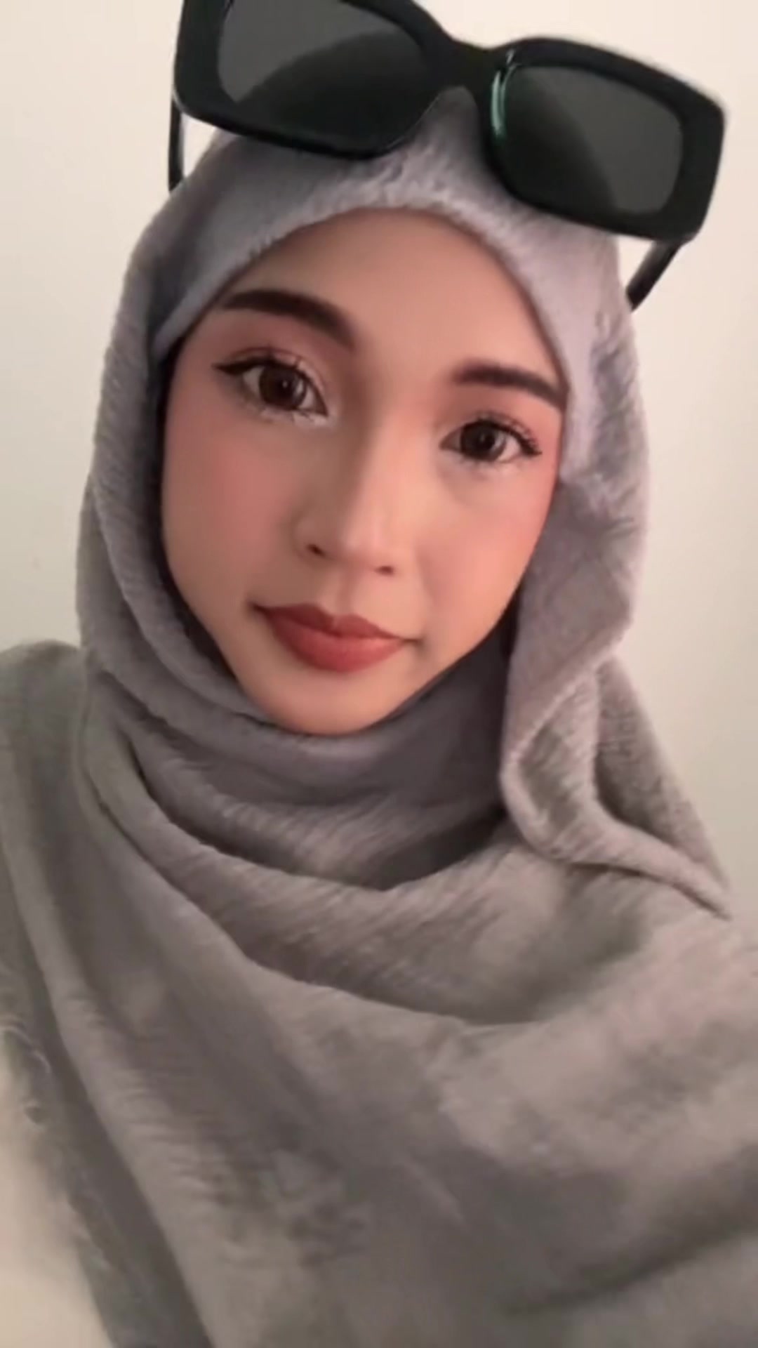 @aina