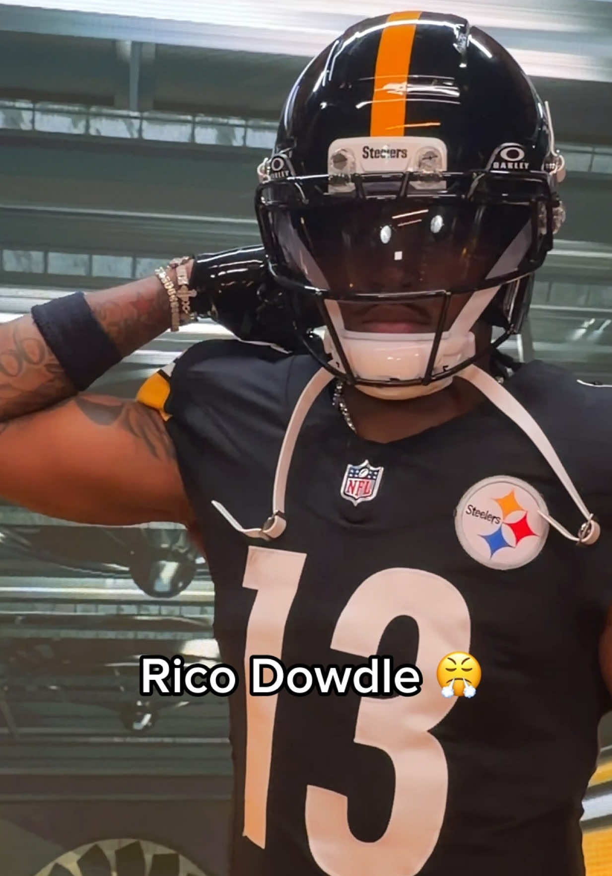 @Pittsburgh Steelers