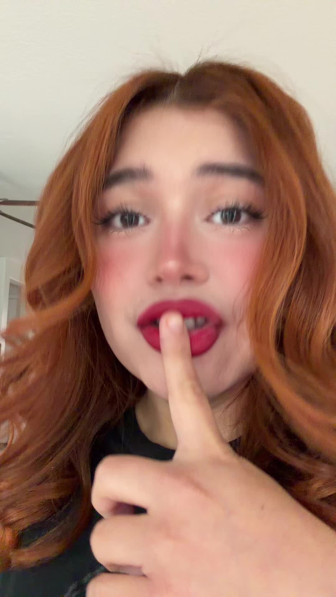@Karlota