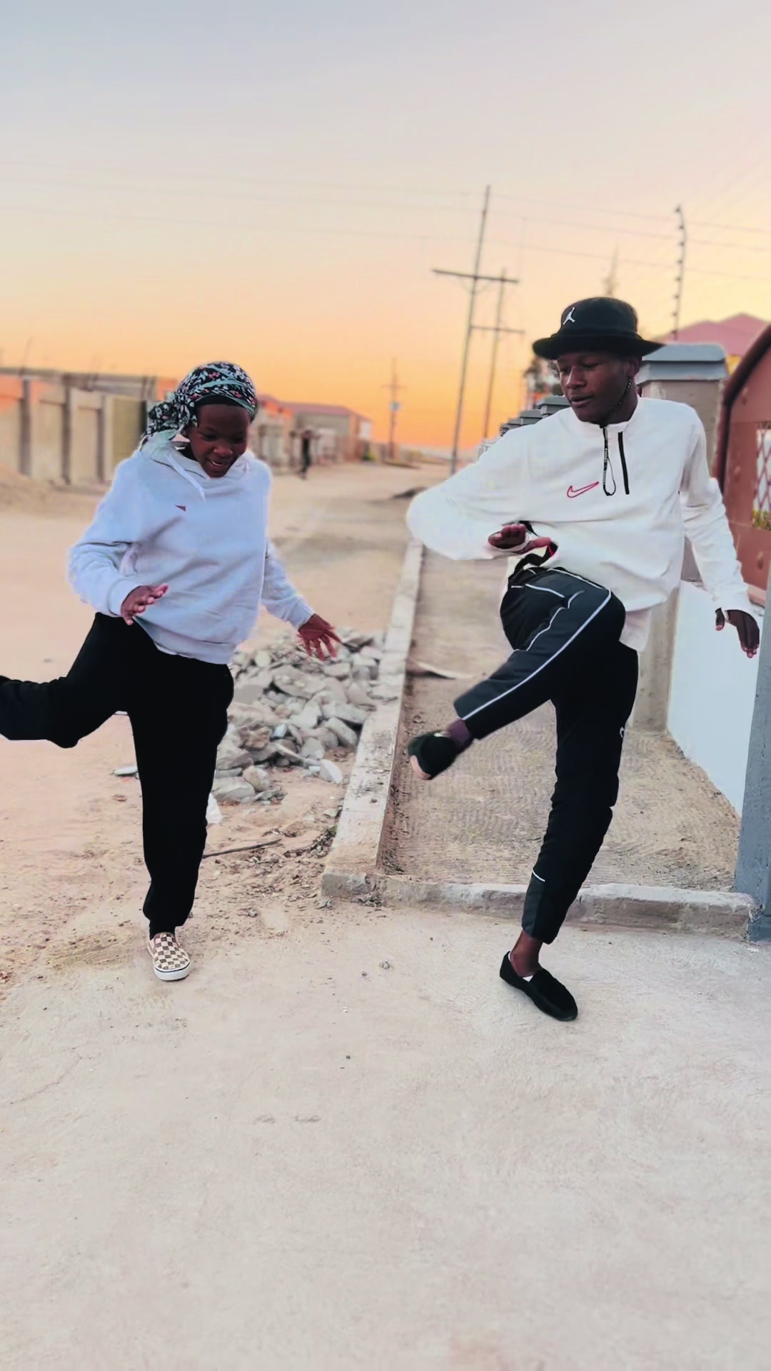 @Zaeli_rsa🇿🇦