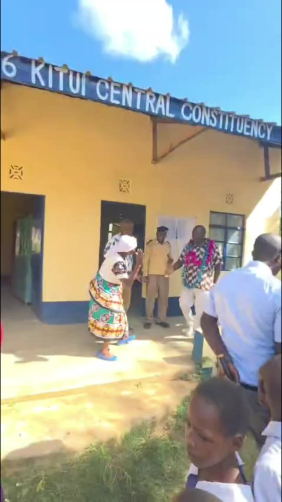 @Hon.Dr.Makali Mulu,CBS,MP